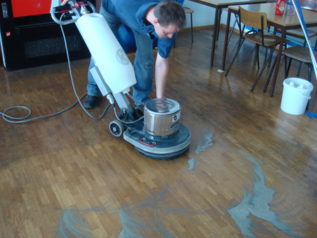 Как не пожалеть о покупке ламината, паркета, ПВХ/SPC